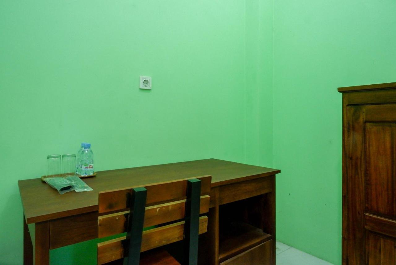 Hotel Reddoorz Syariah Near Monumen Jogja Kembali Kejayan Exteriér fotografie
